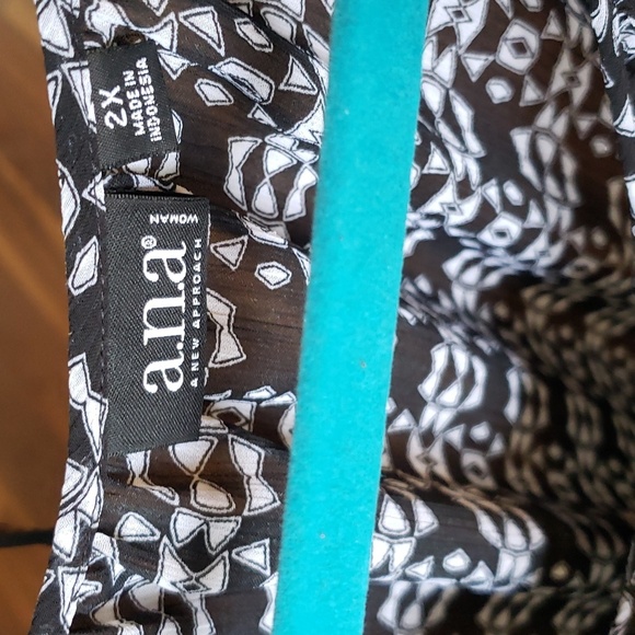 🌼Ladies tunic - Picture 6 of 6